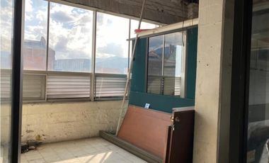 Vendo BODEGA (Edificio de 4 pisos) sector Almacentro Medellin