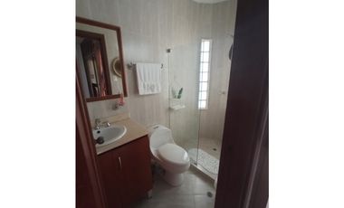 SE ARRIENDA APARTAMENTO AMOBLADO EN EL RECREO  MONTERA