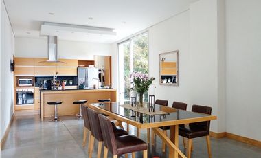 CASA EN VENTA SECTOR EL ESCOBERO - ENVIGADO