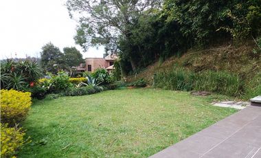 CASA EN VENTA SECTOR EL ESCOBERO - ENVIGADO