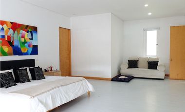 CASA EN VENTA SECTOR EL ESCOBERO - ENVIGADO