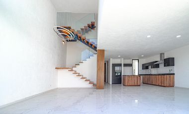 Casa en Fraccionamiento Lomas de Cuernavaca