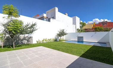 Casa en Fraccionamiento Lomas de Cuernavaca