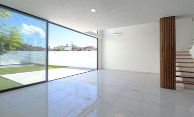 Casa en Fraccionamiento Lomas de Cuernavaca