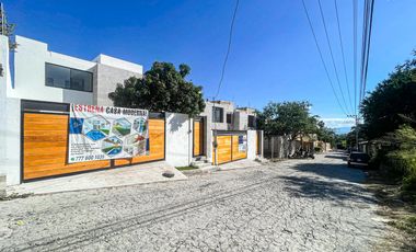 Casa en Fraccionamiento Lomas de Cuernavaca
