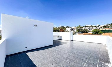 Casa en Fraccionamiento Lomas de Cuernavaca