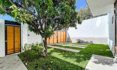 Casa en Fraccionamiento Lomas de Cuernavaca