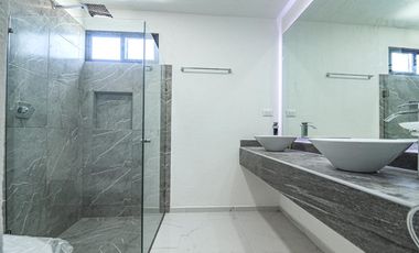 Casa en Fraccionamiento Lomas de Cuernavaca
