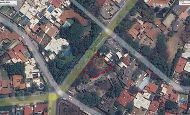 A una cuadra de plaza Cuernavaca