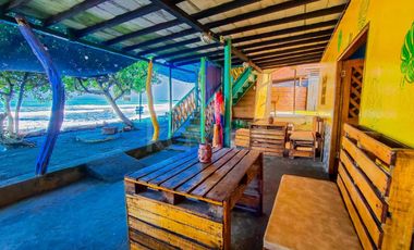Venta de Hostal Amoblado y Equipado para 50 Personas - Documentación al Día