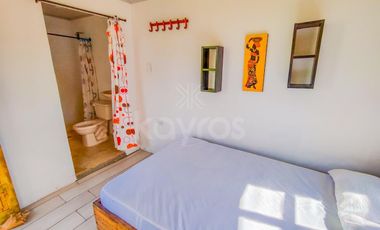 Venta de Hostal Amoblado y Equipado para 50 Personas - Documentación al Día