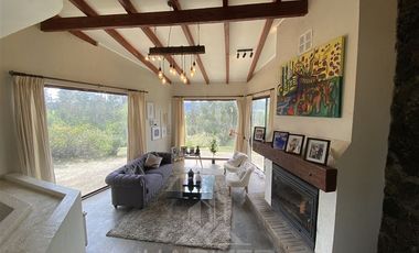 Casa en Venta en COD37542 Condominio con acceso controlado en Chivilcán