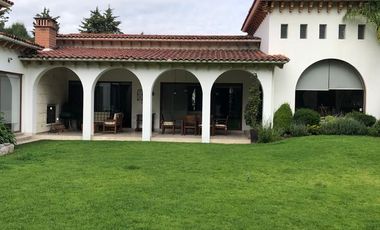 RESIDENCIA EN VENTA EN METEPEC, CLUB DE GOLF SAN CARLOS