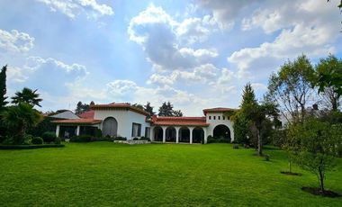 RESIDENCIA EN VENTA EN METEPEC, CLUB DE GOLF SAN CARLOS