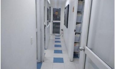 SE VENDEN OFICINAS EN MEDELLIN EDIFICIO BÚCAROS SE ENTREGA RENTANDO