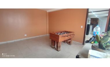 Machachi, Galpón, 576 m2, 3 ambientes, 3 baños, parqueadero