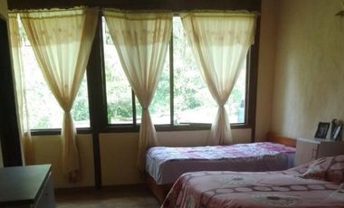 Mindo, Casa, 168 m2, terreno de 1840 m2, piscina, áreas verdes