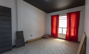 Cayambe, Terreno en venta, 1860 m2, construcción de 140 m2, arboles frutales