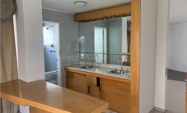 Gonzalez Suarez, Departamento en renta, 307 m2, 3 habitaciones, 4 baños, 2 parqueaderos