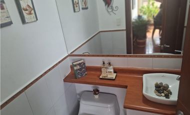 González Suárez, Departamento en renta, 135 m2, 3 habitaciones, 3 baños, 2 parqueaderos