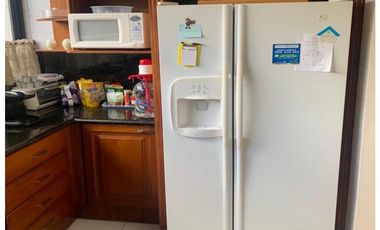 González Suárez, Departamento en renta, 140 m2, 2 habitaciones, 3 baños, 1 parqueadero