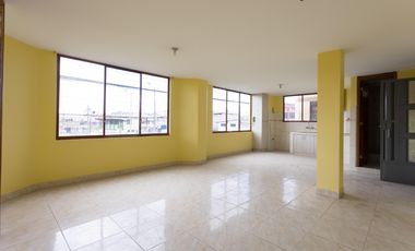 Guamani, Casa rentera en venta, 678 m2, 7 departamentos, local, 3 parqueaderos
