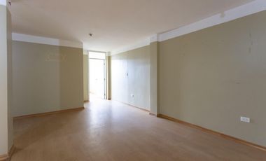Guamani, Casa rentera en venta, 678 m2, 7 departamentos, local, 3 parqueaderos