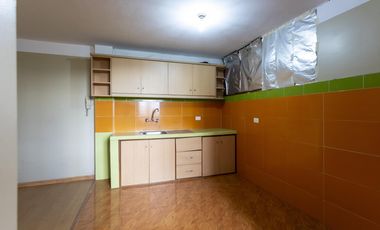 Guamani, Casa rentera en venta, 678 m2, 7 departamentos, local, 3 parqueaderos