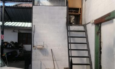 Conocoto, Galpón en renta, 120 m2, 2 ambientes, 1 baño, 1 parqueadero