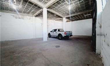 Carcelén Industrial, Galpón en renta, 200 m2, 2 ambientes, 1 baño, 1 parqueadero