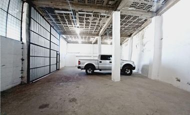 Carcelén Industrial, Galpón en renta, 200 m2, 2 ambientes, 1 baño, 1 parqueadero