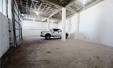 Carcelén Industrial, Galpón en renta, 200 m2, 2 ambientes, 1 baño, 1 parqueadero