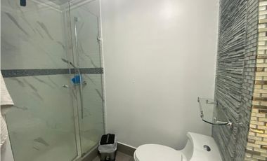 República de El Salvador, Departamento en renta, 130 m2, 3 habitaciones, 3 baños, 2 parqueaderos