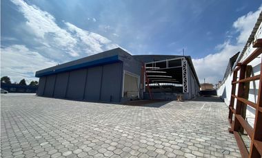 Carcelén, Galpón en renta, 2169 m2, 5 ambientes, 5 baños