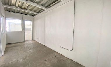Carcelén, Galpón en renta, 2169 m2, 5 ambientes, 5 baños