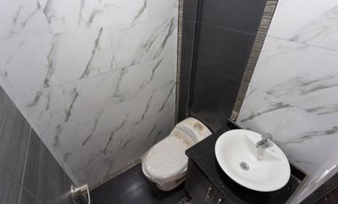 Mitad del Mundo, Casas en Venta, 107m2, 3 habitaciones, 3 baños