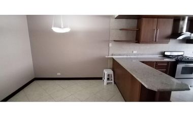 La Coruña, Departamento en Renta, 260m2, 4 Habitaciones.