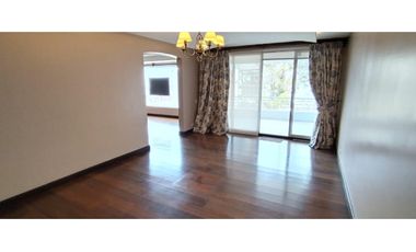 La Coruña, Departamento en Renta, 260m2, 4 Habitaciones.