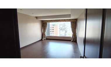 La Coruña, Departamento en Renta, 260m2, 4 Habitaciones.