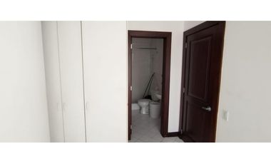 La Coruña, Departamento en Renta, 260m2, 4 Habitaciones.