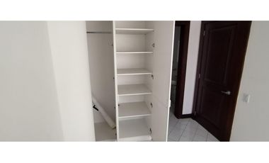 La Coruña, Departamento en Renta, 260m2, 4 Habitaciones.