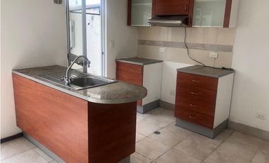 Conocoto, Casa en  Renta, 80m2, 3 Habitaciones, 3 baños.