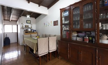 Guajalo , 371 m2, 9 habitaciones, 5 baños, 7 parqueaderos