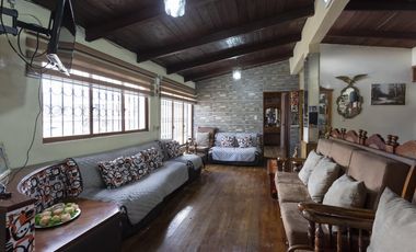 Guajalo , 371 m2, 9 habitaciones, 5 baños, 7 parqueaderos