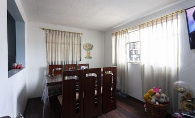 Guajalo , 371 m2, 9 habitaciones, 5 baños, 7 parqueaderos