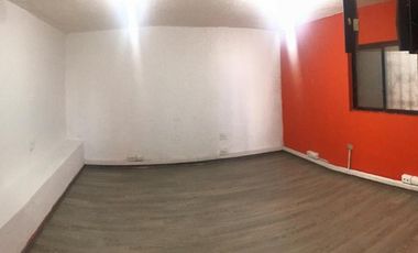 Carcelén, Galpón en  Renta, 150m2, 3 Ambientes,  1 Baño.
