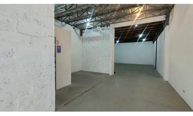 Carcelén, Galpón o Bodega en  Renta, 102m2, 2 Ambientes.
