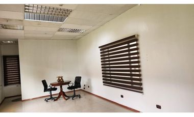 Conocoto, Galpón en  Renta, 1050m2,  3 Ambientes.