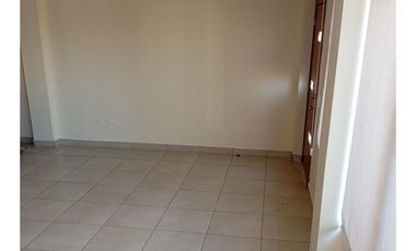 Tumbaco, Casa en  Renta, 120m2, 3 Habitaciones.