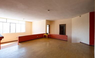 Monjas, Casa en Venta, 248.50m2, 3 Habitaciones.